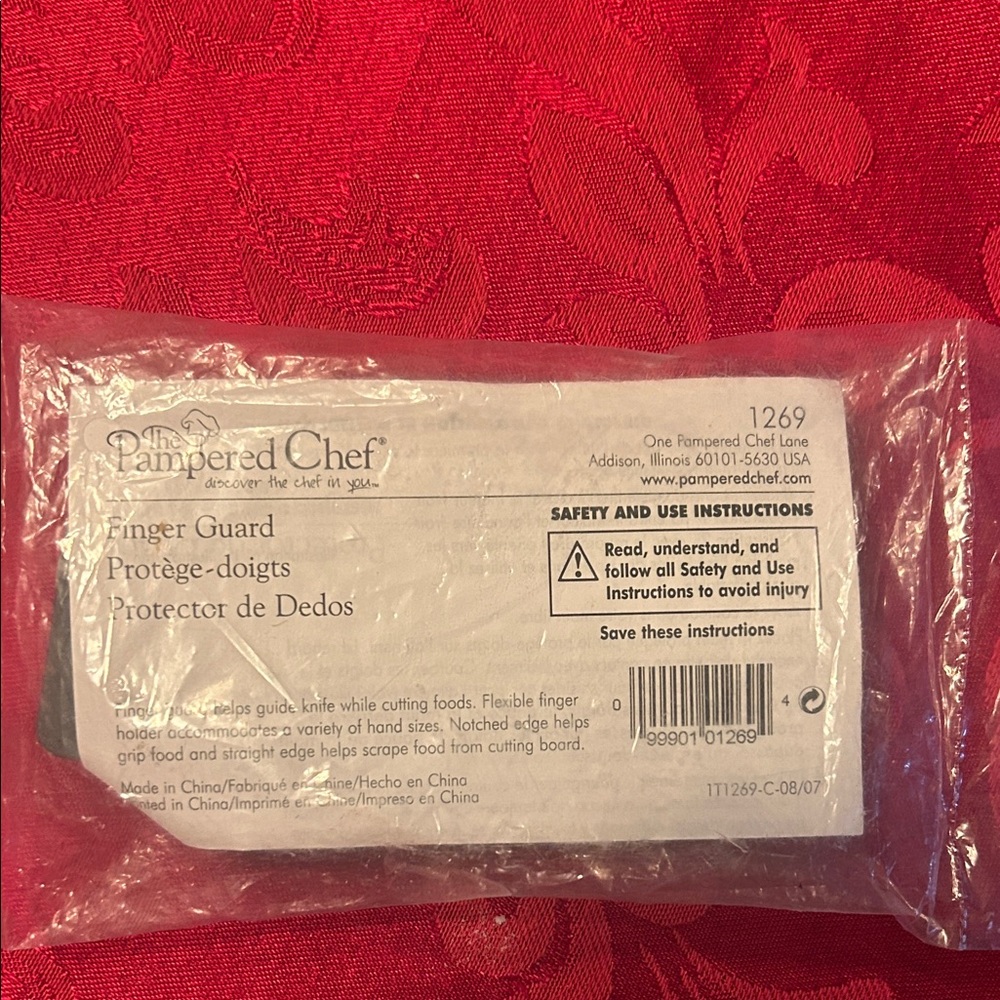 The Pampered Chef Clear Finger Guard